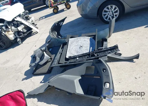 2022 Chevrolet Equinox Fwd Rs z USA, uszkodzony, nr VIN 2GNAXMEV4N6128839